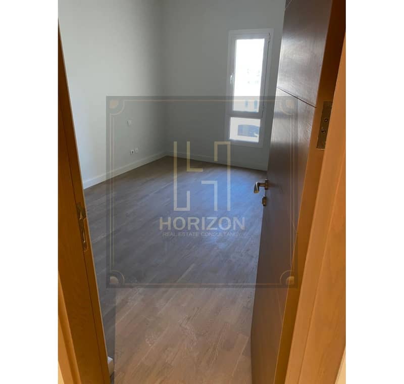 10 WhatsApp Image 2026-01-06 at 11.26. 53 PM. jpg