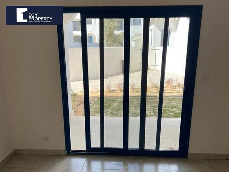 12 WhatsApp Image 2025-10-21 at 17.29. 02 (2). jpeg