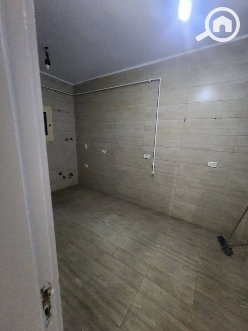 8 WhatsApp Image 2026-01-07 at 11.06. 47 PM. jpeg