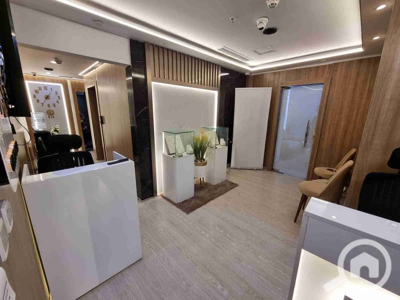 8 FB_IMG_1767819849392. jpg