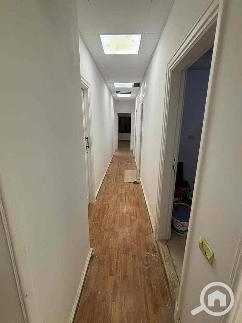 3 a7ddf6ed-03fe-4a19-9c45-ffaa9bf996ba. jpg