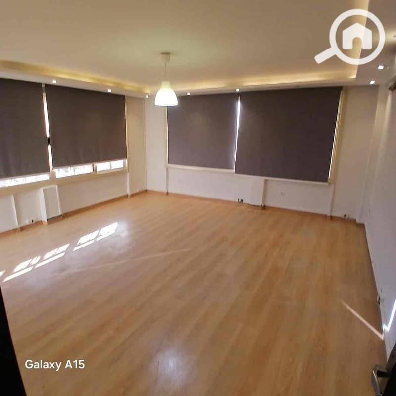 8 49d94df0-17fe-40a0-81d8-003fa5229688. jpg