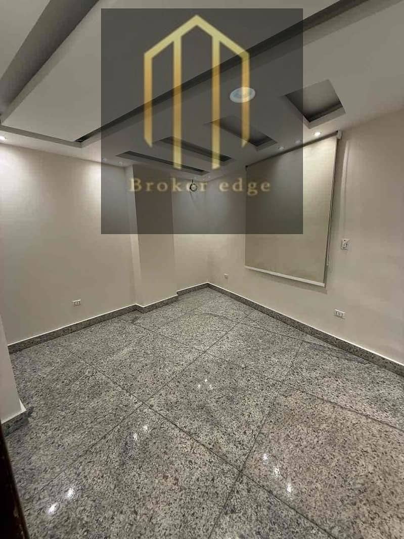 3 4e17e439-3bf4-4760-9fd6-9335e7890454. jpg