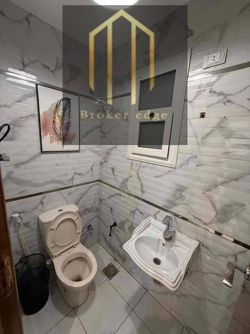 7 b182a923-3c07-4d51-8c9a-1bcb1216f0ec. jpg