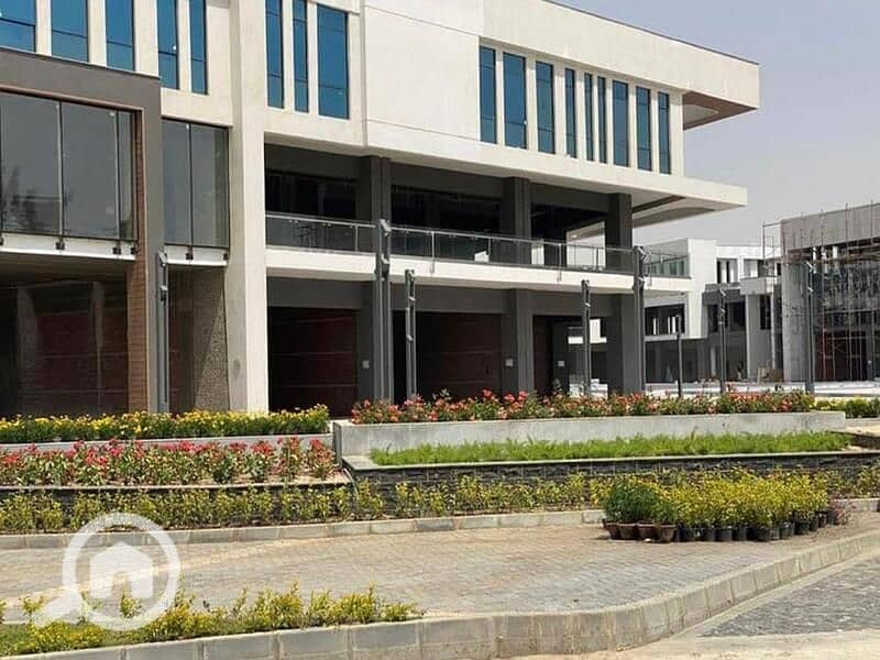 13 ab4d7702-6ce3-4f6a-9ce1-c9a737b36400. jpg