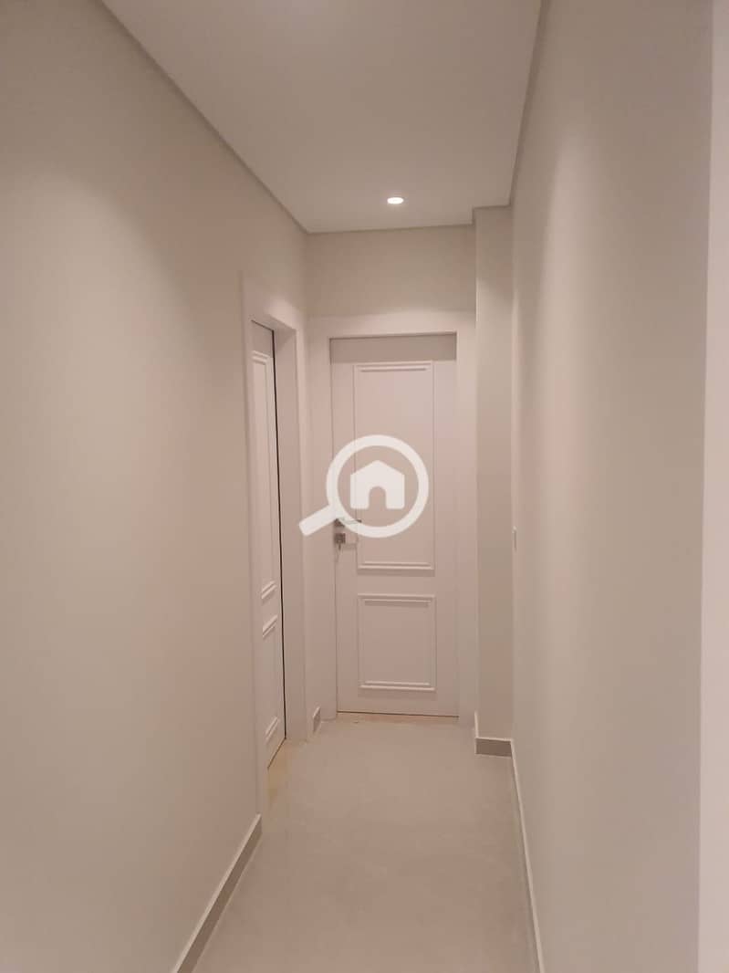 2 WhatsApp Image 2026-01-08 at 00.00. 26. jpeg