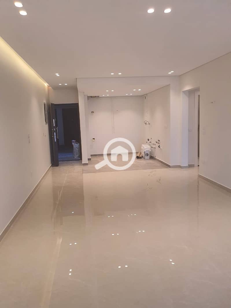 7 WhatsApp Image 2026-01-08 at 00.00. 44. jpeg