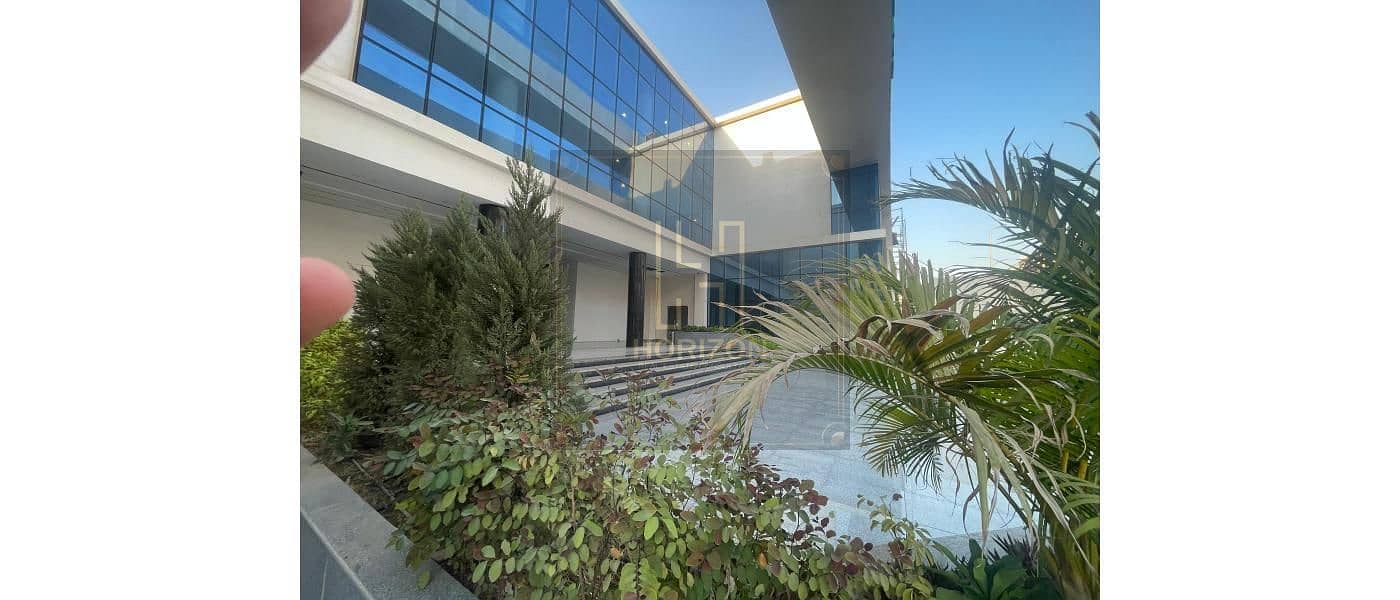 3 WhatsApp Image 2024-12-04 at 5.05. 55 AM. jpg