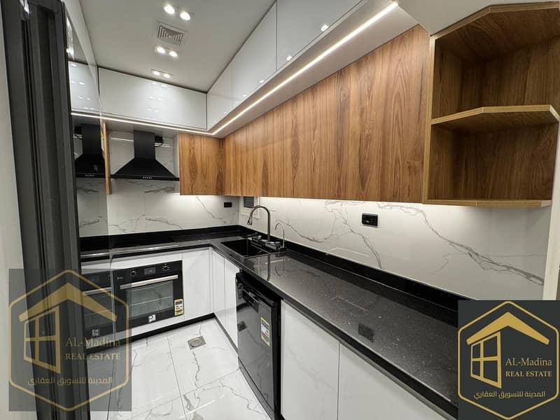 10 WhatsApp Image 2025-05-11 at 3.46. 03 PM. jpeg