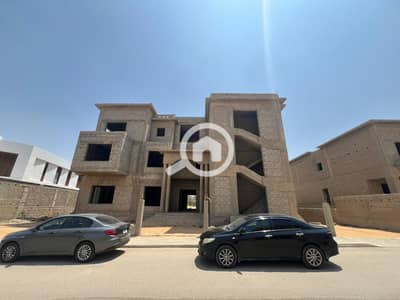 8 Bedroom Villa for Sale in New Cairo, Cairo - WhatsApp Image 2026-01-05 at 1.26. 14 PM. jpeg