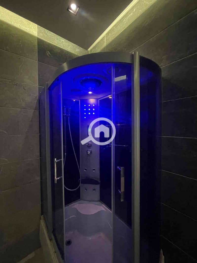 8 855d3ee9-5db9-484c-8a4b-e6f2b8c63226. jpg