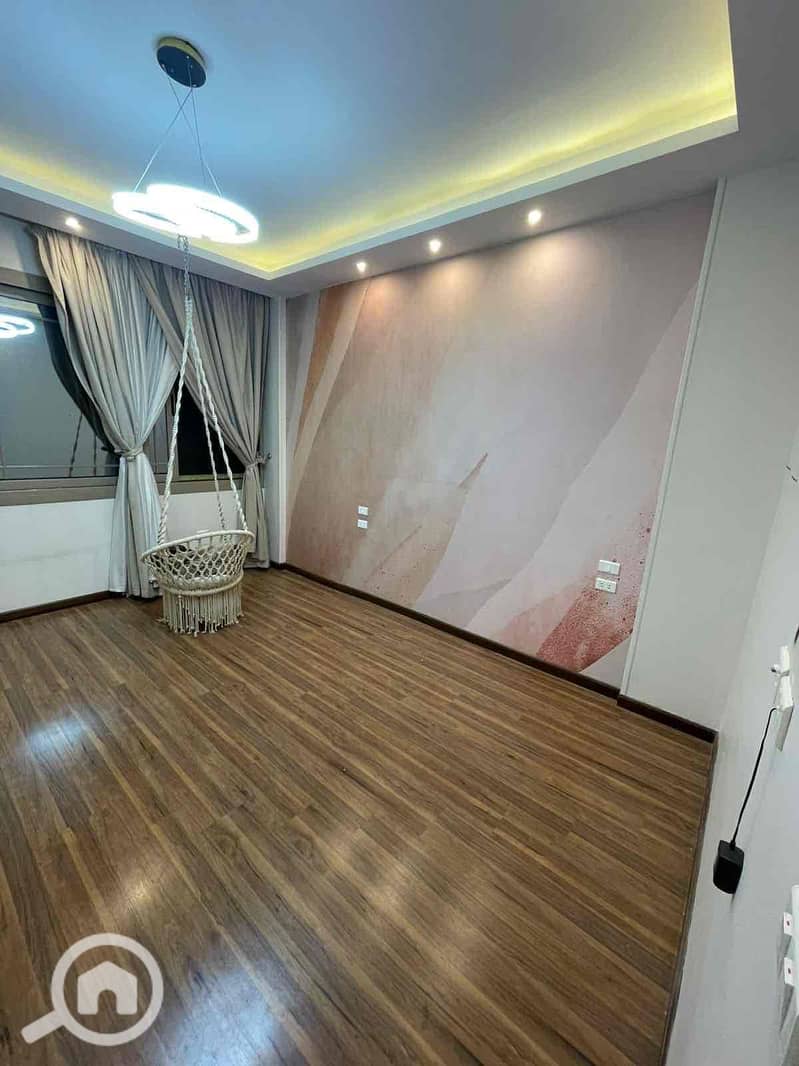 11 09e66376-b983-43b0-99a5-ec4f9e34bd28. jpg