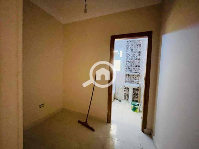 2 90c99e13-b10d-4e3c-8b66-d7fbd1b5f4ab. jpg