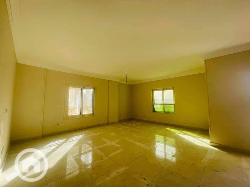 5 a40e8bf9-7e0b-4575-ade4-f1123a54e20f. jpg