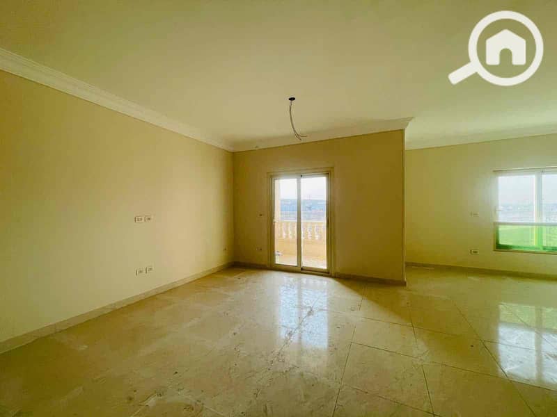 8 cfc5db7a-32ad-462a-bd59-5500f2fa1e23. jpg