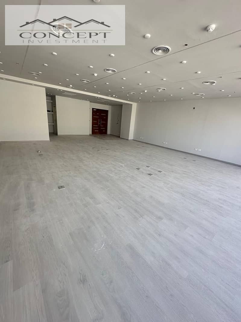 6 WhatsApp Image 2025-10-16 at 4.56. 44 PM. jpeg