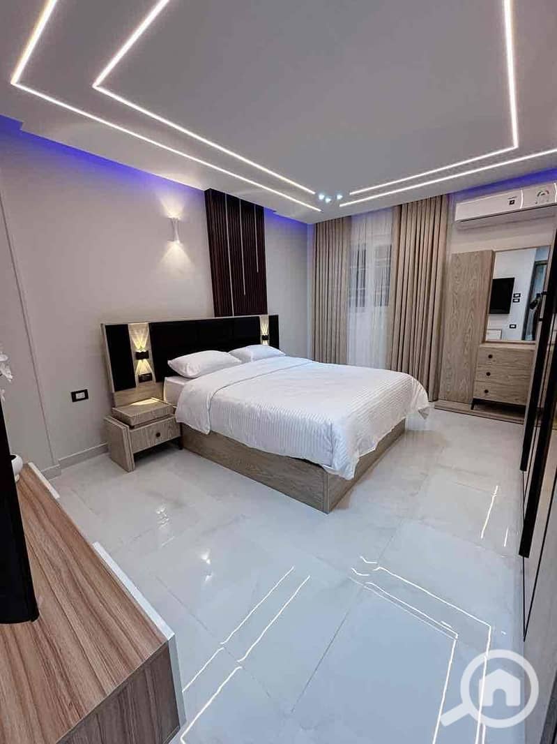 28 6da45cd3-af97-4ff8-bdc6-c4bdaf995d9a. jpg