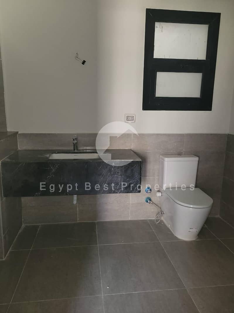 11 4316eba1-a87a-479f-9b7b-43725adf3886. jpeg