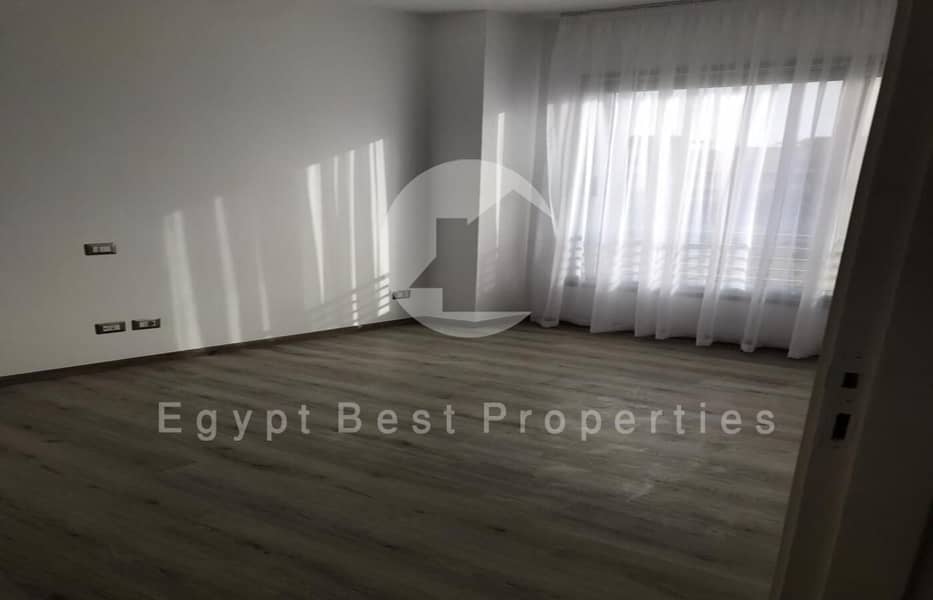 3 WhatsApp Image 2025-12-07 at 16.15. 08_a9cae8c3. jpg