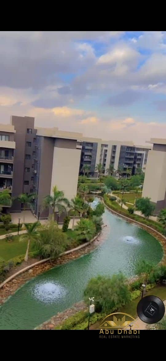 2 0bfbe3c3-fbdf-4d89-966a-8ad782e48686. jpg