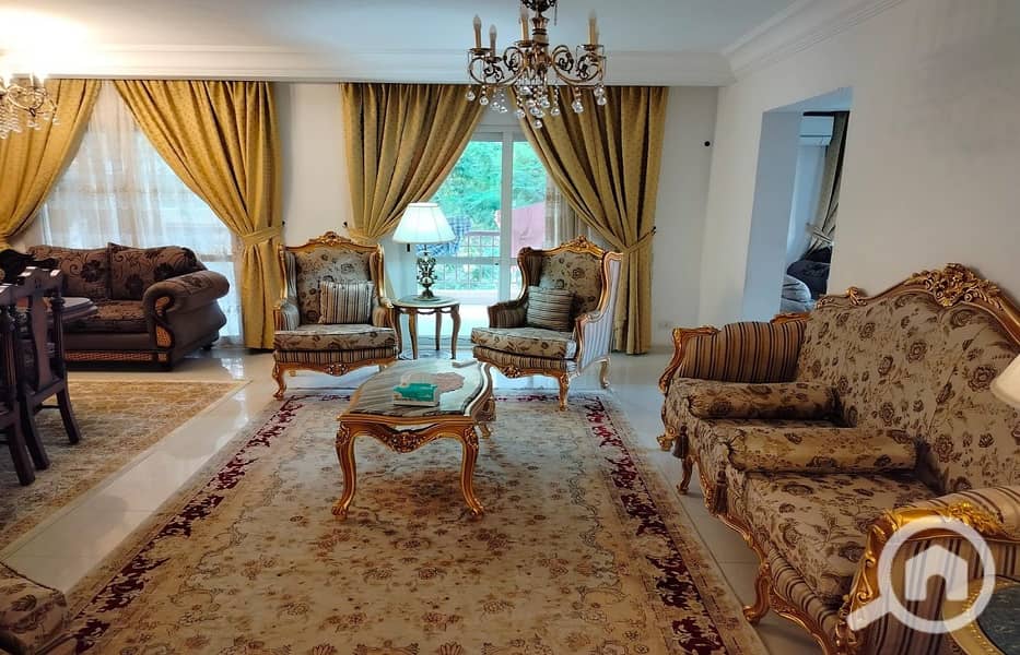 2 b6752ee4-8ff3-49a6-a28f-7df772e6cb9c. jpg