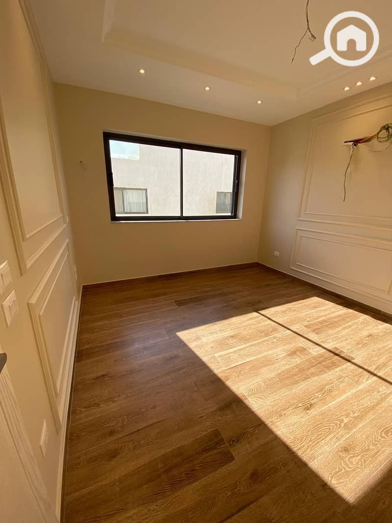 9 8a9523d9-02f8-4cb6-bbb1-62fd57c0cff2. jpeg