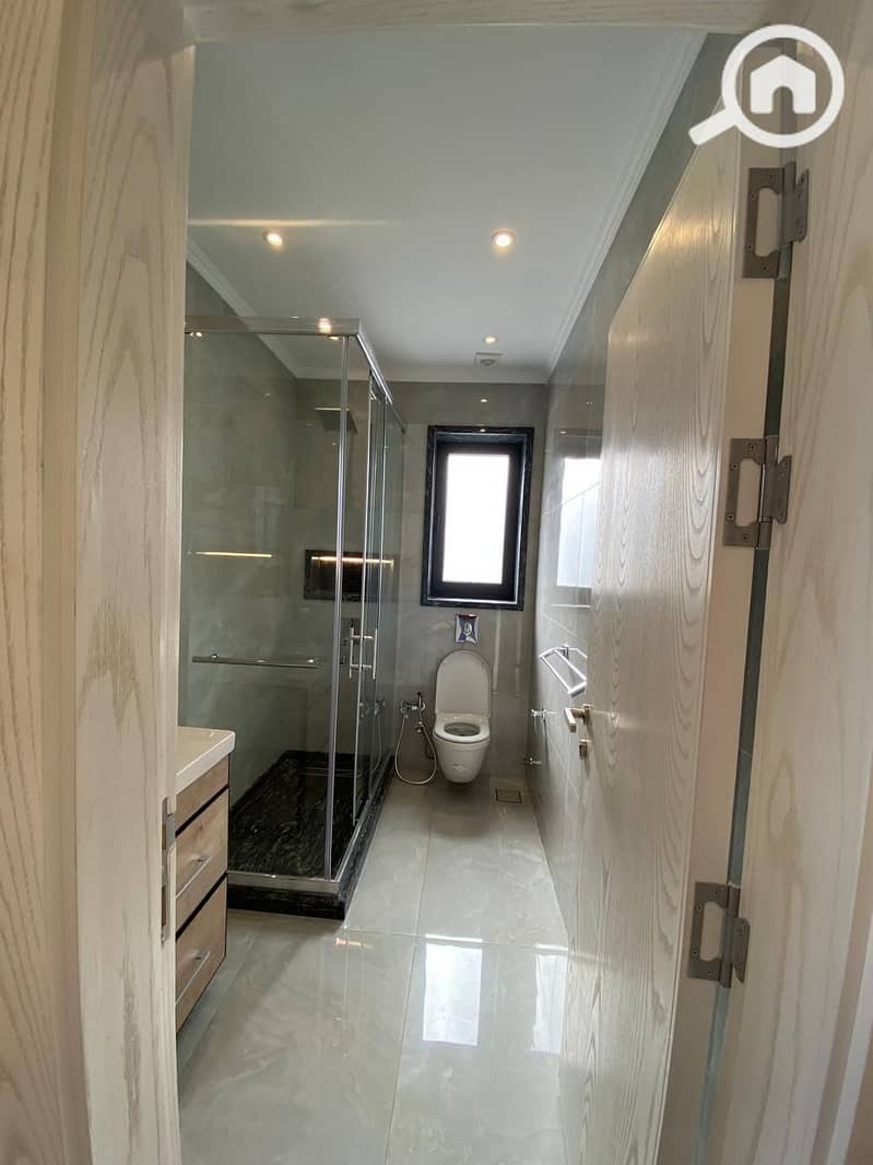 14 c02b4eef-a113-43bb-8a5d-20585087d3f6. jpeg