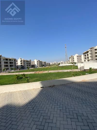 3 Bedroom Flat for Sale in Sheikh Zayed, Giza - IMG-20250818-WA0061. jpg