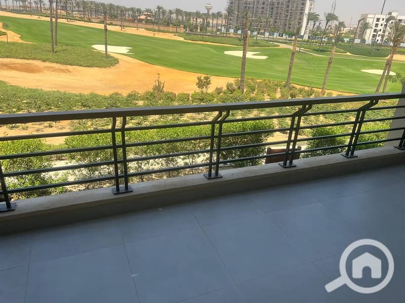 10 0d93170b-4ce6-48a1-a251-292886bddbb9. jpg