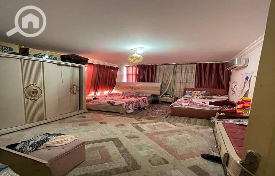 7 7c930cf6-02eb-4515-8334-41e5895adca6. jpg