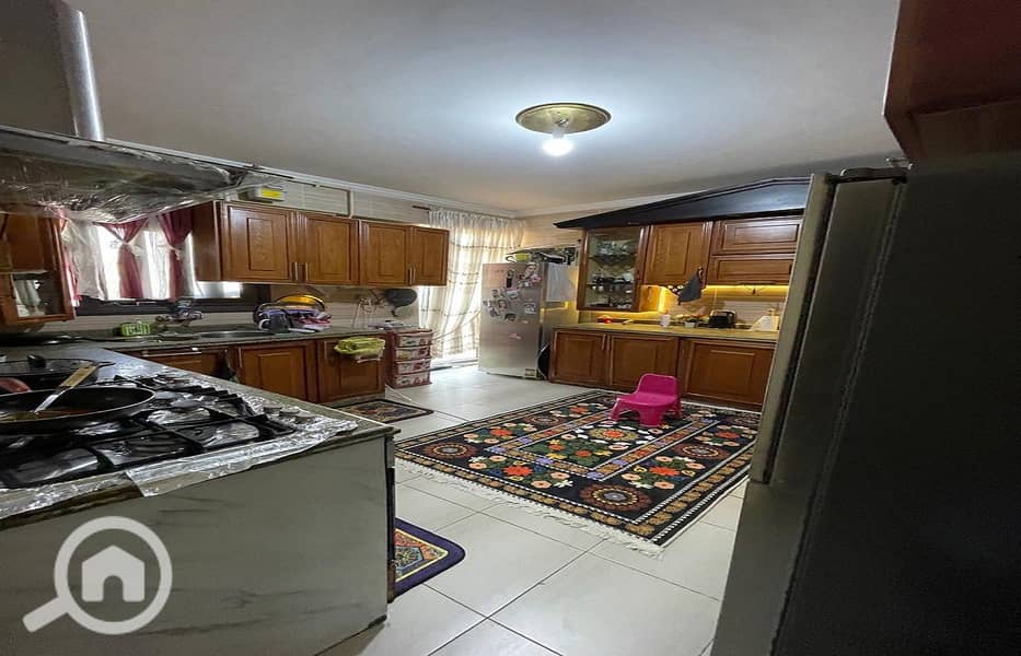 8 8a6e4f49-061a-4560-b536-955411ff681a. jpg