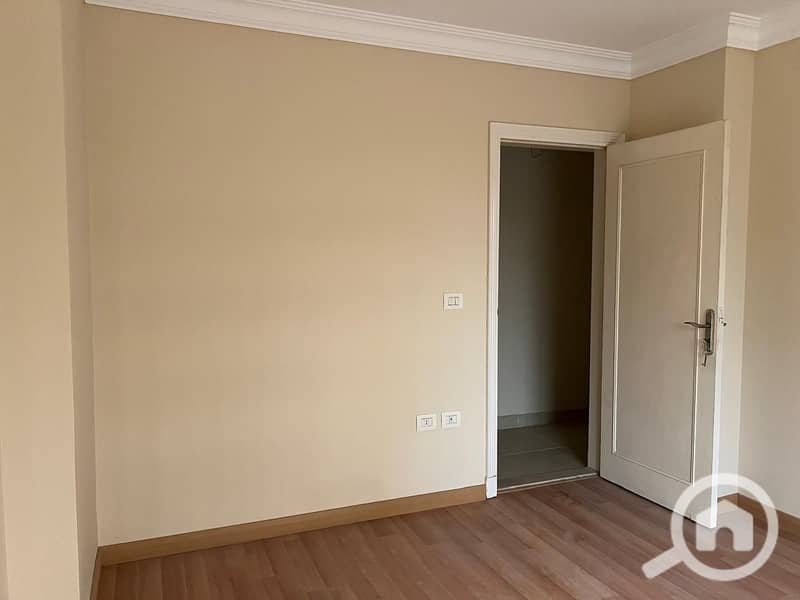 9 92013d89-175c-4093-b24e-c15e12fbb681. jpeg