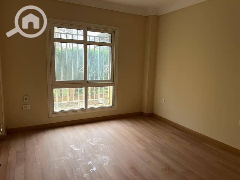 12 b3248d6b-2818-4008-a4ff-a6c4c5800d5f. jpeg