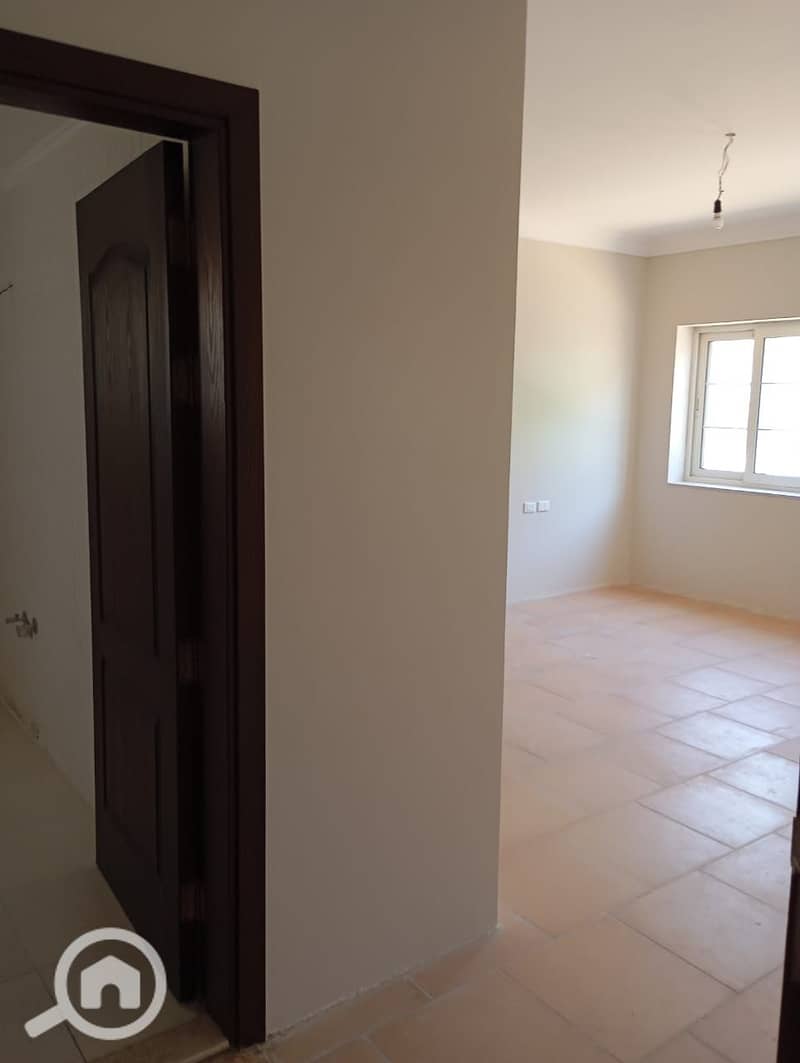 3 1ec34cda-e08d-40d0-8284-f82dca171c15. jpeg