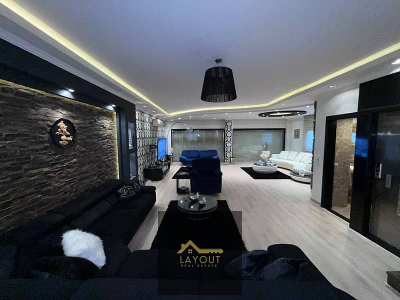 11 bbef1592-20bc-4255-9c88-80f9262c3108. jpg