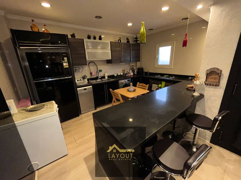 15 7bf75767-1dd2-4be3-af2b-d982f78b289c. jpg