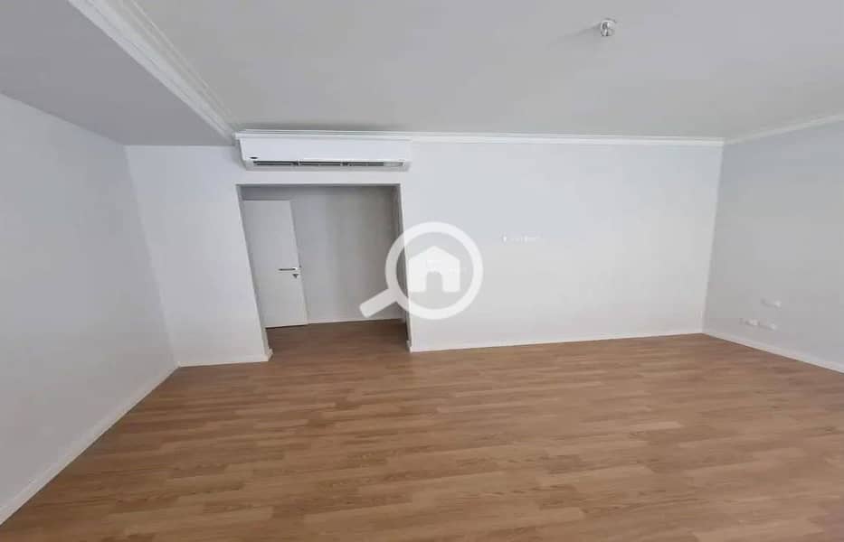 5 5247137-89320o_1400x900_1400x900. jpg