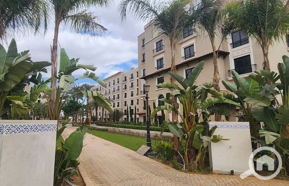 9 7289637-ae189o_1400x900. jpg