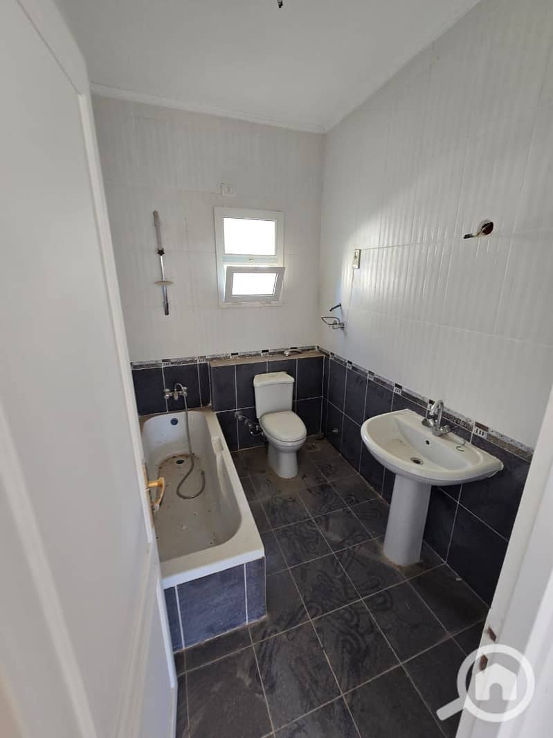 9 2664ceff-3deb-4793-af01-249b6cfbc91a. jpeg