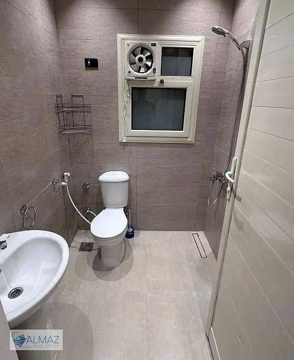 5 WhatsApp Image 2026-01-08 at 11.50. 11 AM (1). jpeg