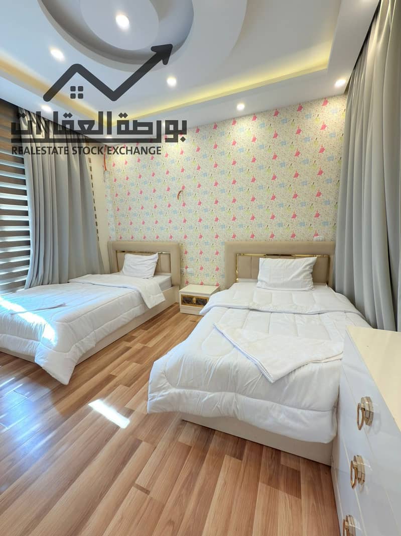 5 7911646d-e916-4ad2-ba61-18ff9c7da0ef. jpg