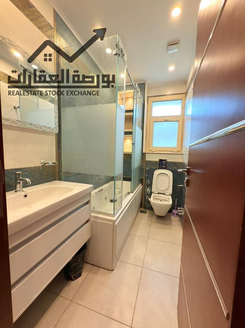 7 d3b017bc-ac1e-488c-b275-9ca9ebba0a91. jpg