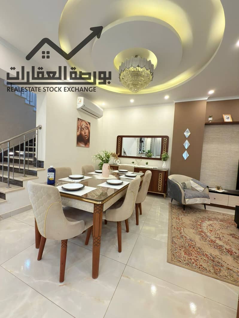 10 f64127ab-7e45-4dde-a2f6-338d6c284ea2. jpg