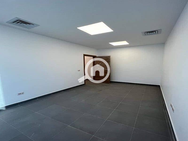 11 WhatsApp Image 2023-07-08 at 2.28. 01 PM. jpg