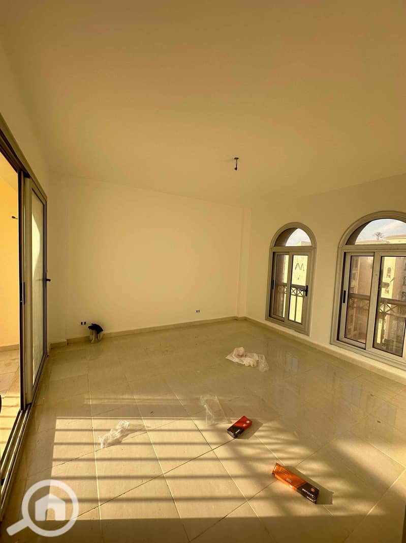 4 7e0f2923-8981-48cb-b72f-ae8aa4383ec3. jpg