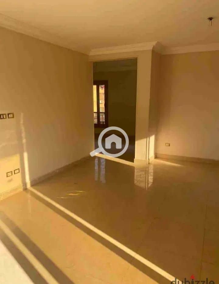 2 a04d3bcc-d3d3-420c-b53b-537267921310. jpg