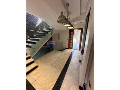 توين هاوس 4 غرف نوم للبيع في الشيخ زايد، الجيزة - 62c5f632-bed2-4c55-b122-0eebae00f9fc. jfif. jpg