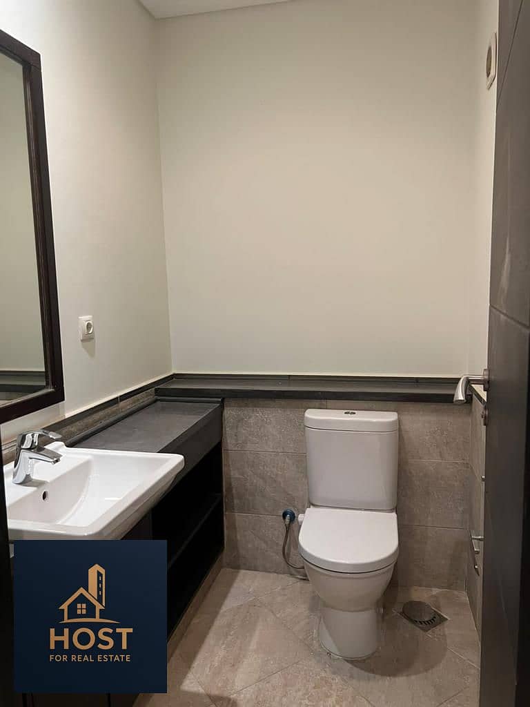 2 WhatsApp Image 2026-01-08 at 11.36. 07. jpeg