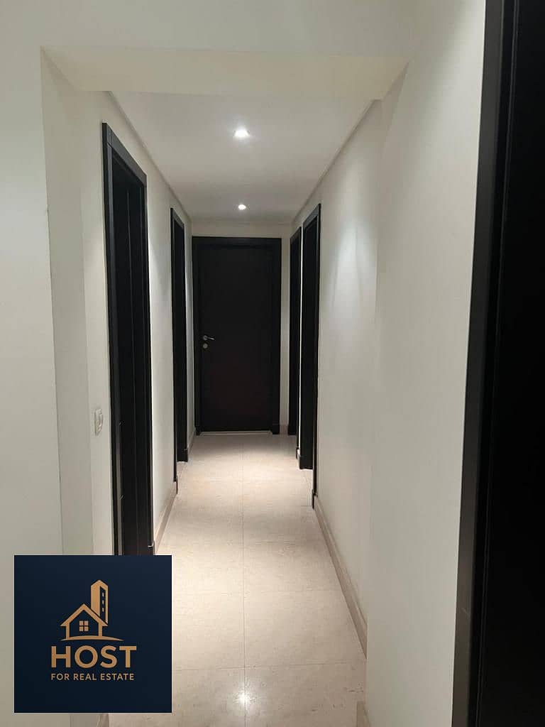 6 WhatsApp Image 2026-01-08 at 11.36. 06. jpeg