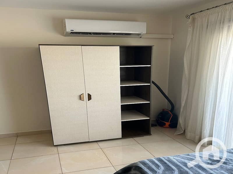 9 781b5ee4-a690-4bb5-b3f5-6f02ed2b2ed9. jpeg